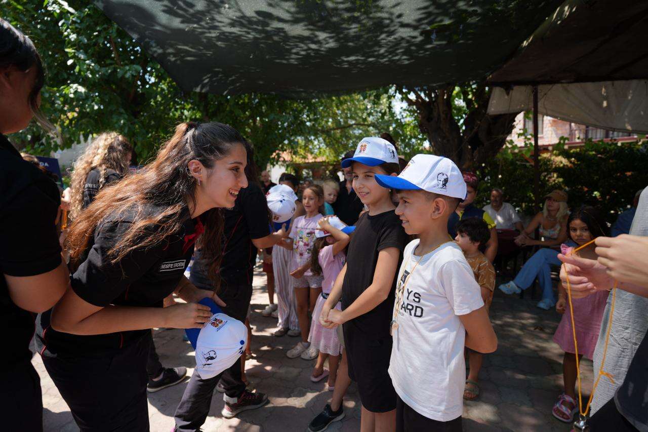 Muğla Büyükşehir’den Yangından Etkilenen Çocuklara Destek 1